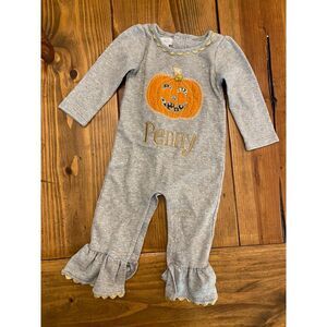 Penny monogrammed‎ pumpkin 6/9m